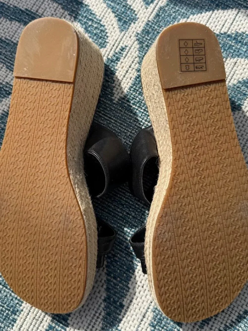 Michael Kors Sidney Espadrilles Size 9M Black - Picture 2 of 3